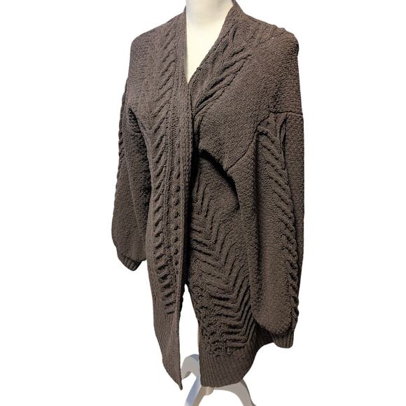 Hyfve Chunky Cable-Knit‎ Longline Taupe Cardigan Size L warm cozy - Picture 1 of 5